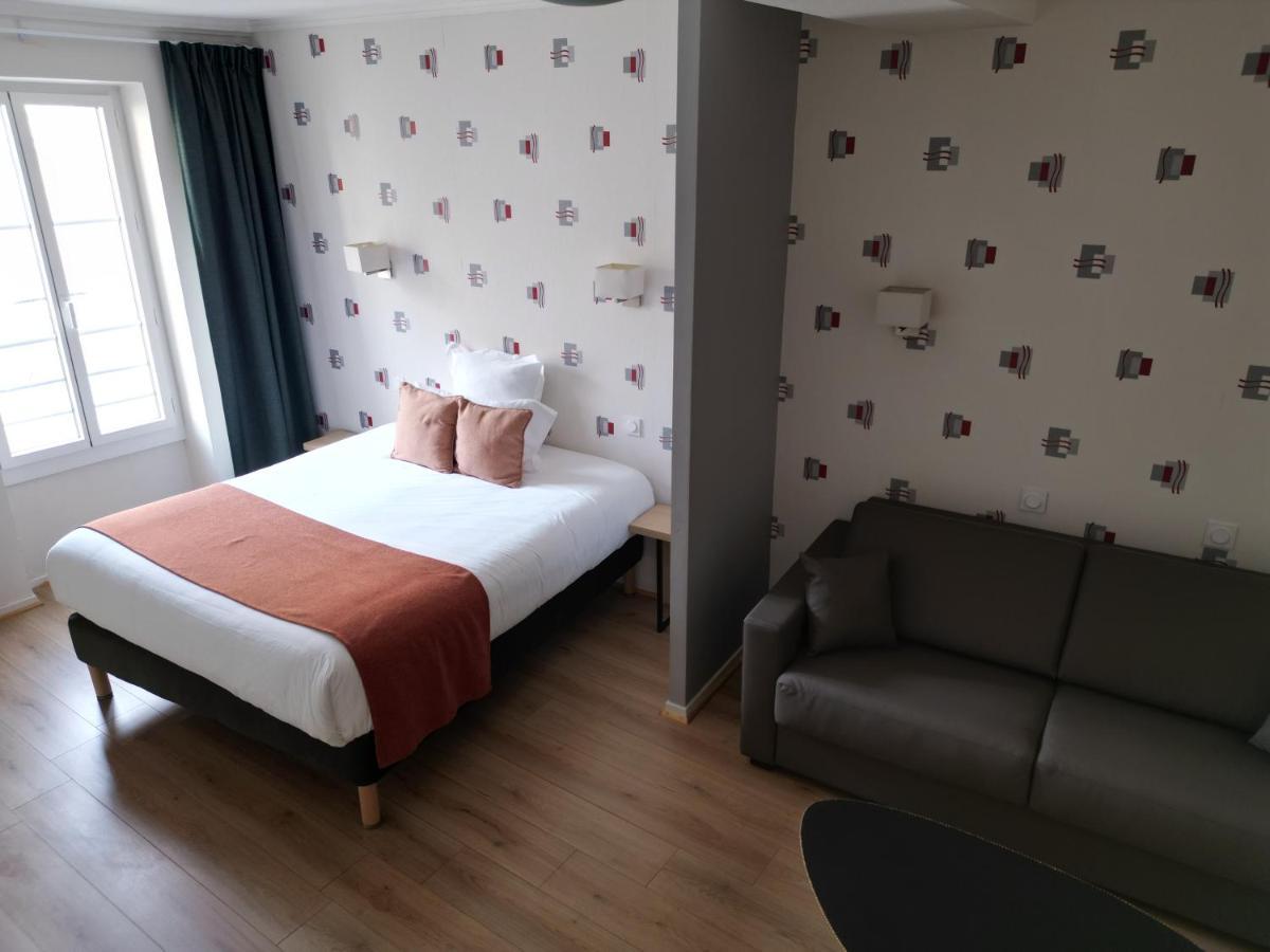Contact Hotel Les Platanes Villeneuve Sur Lot Centre Exteriör bild