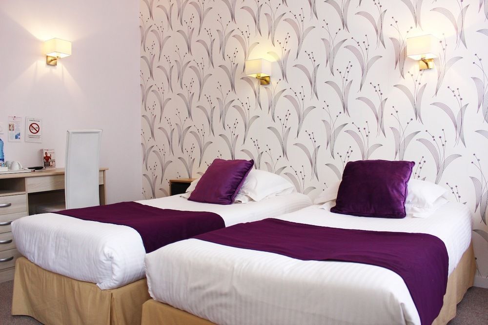 Contact Hotel Les Platanes Villeneuve Sur Lot Centre Exteriör bild
